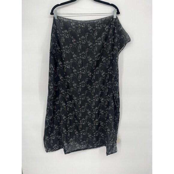 Disney Accessories - Disney Loungefly The Lion King Simba Black White Infinity Scarf